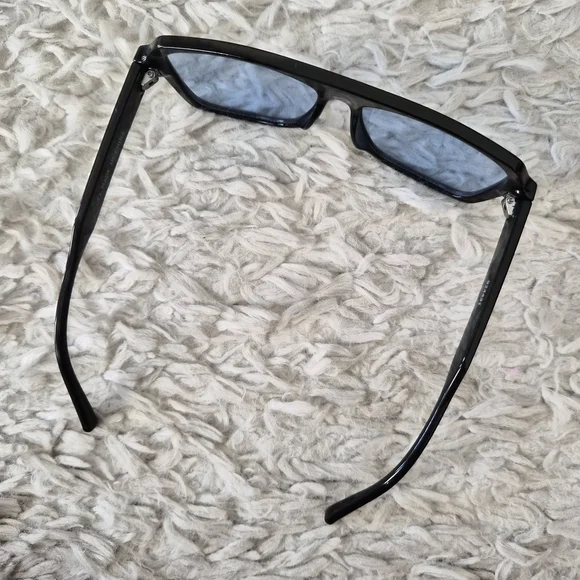 Black Square Flat Top Sunglasses with Blue Tint Lenses - Picture 7 of 11